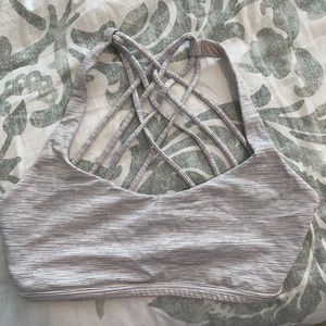 Lululemon free to be bra